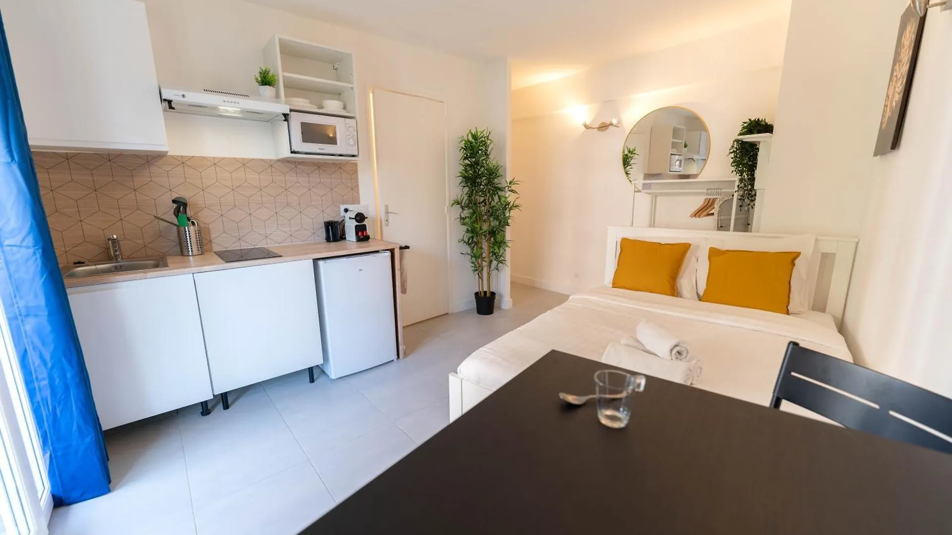 Studios Cosy ניס 0*,